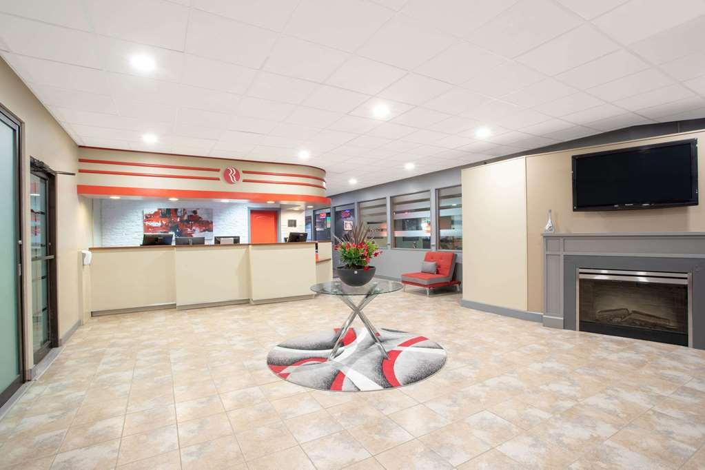Quality Inn & Conference Centre Kingston Central Interieur foto