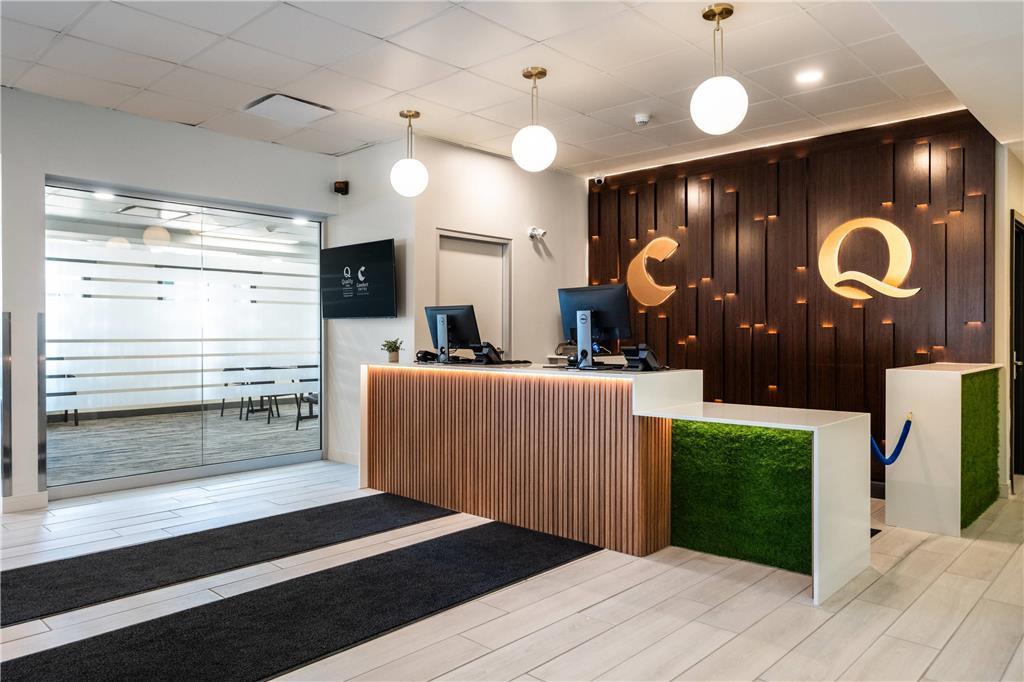 Quality Inn & Conference Centre Kingston Central Interieur foto